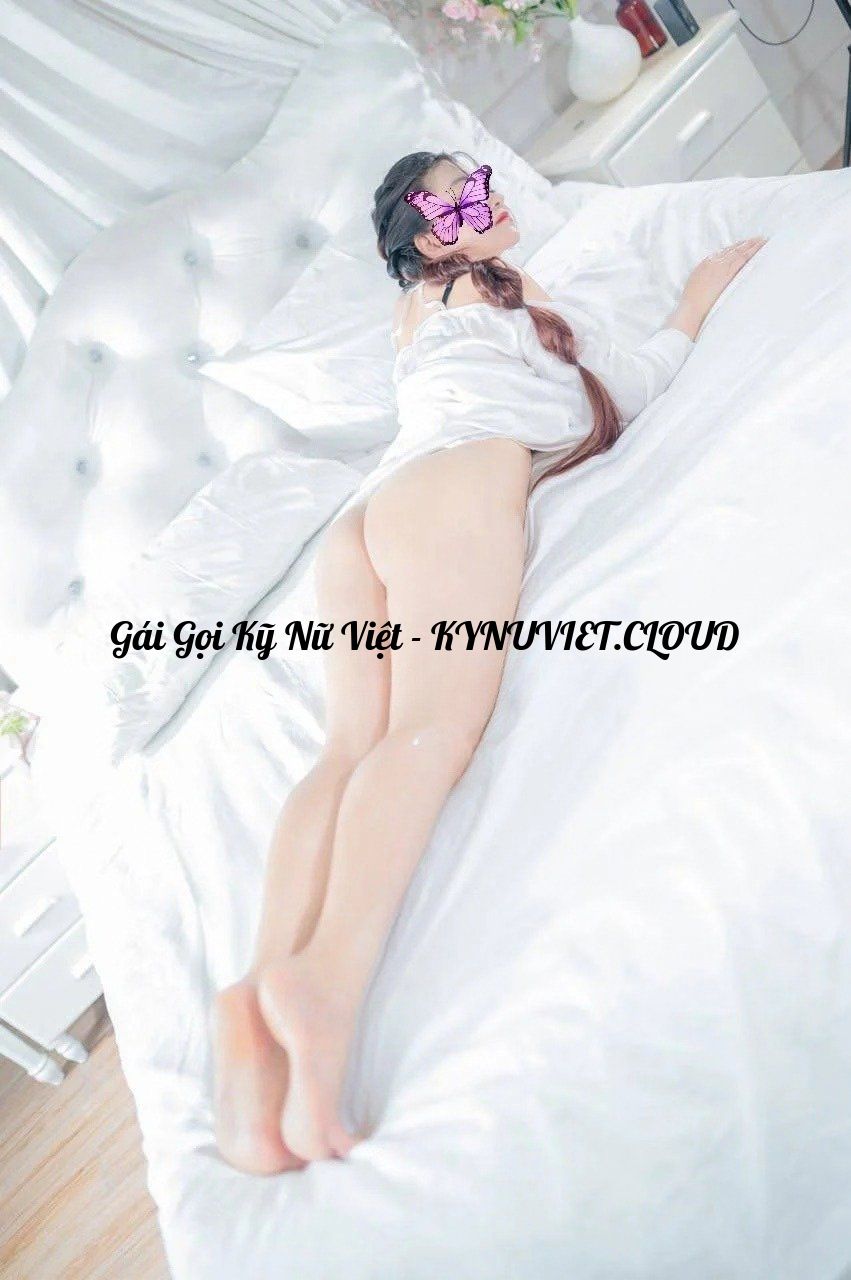 gaigu8 - 1786429899 – Đã sửa.jpg
